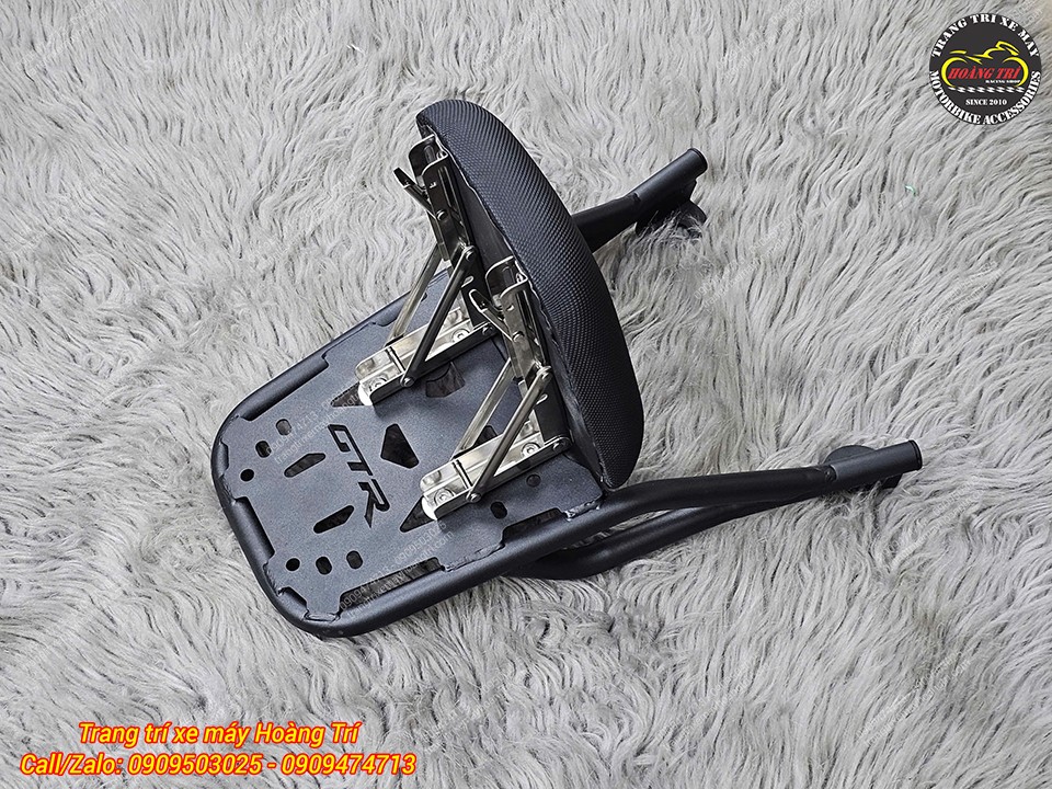 Sự kết hợp giữa baga sau kiểu GTR và tựa lưng bật gấp tạo nên combo tiện ích cho Airblade