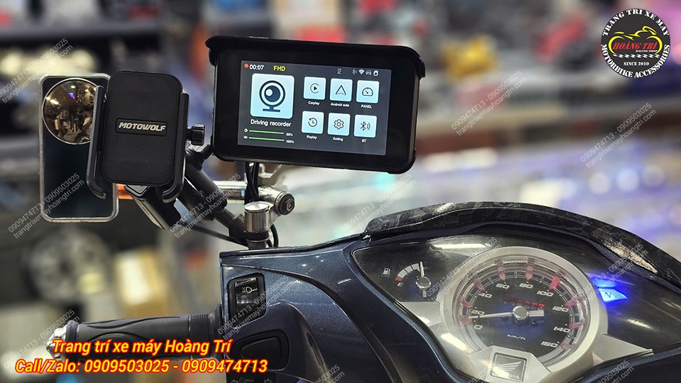 Sản phẩm còn tích hợp camera hành trình hữu ích cho những chuyến đi xa