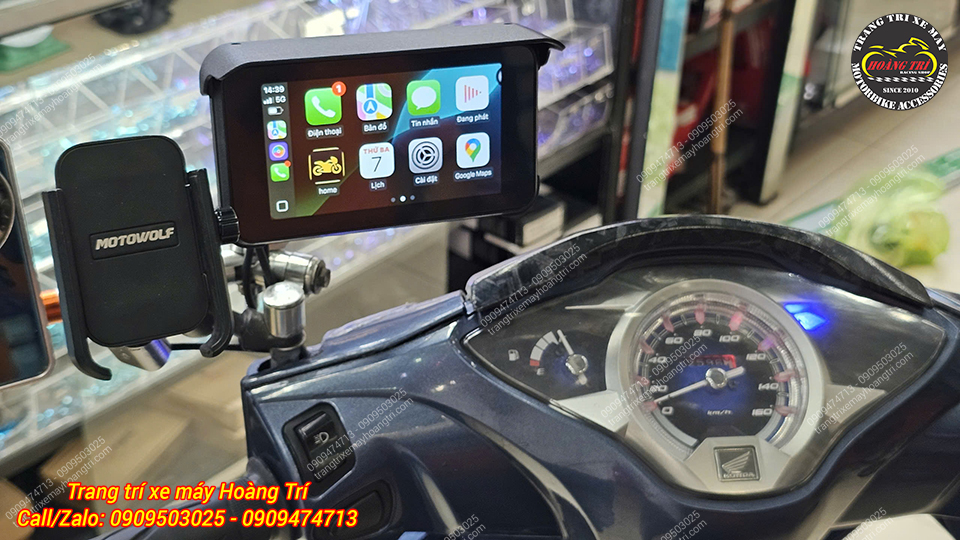 Hệ thống hỗ trợ Apple CarPlay và Android Auto giúp kết nối trực tiếp với điện thoại