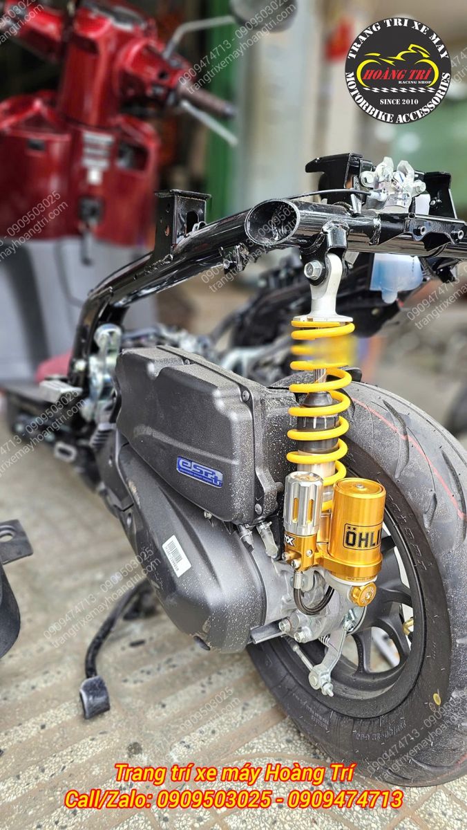 Phuộc sau Ohlins chính hãng cao cấp đi kèm HPA hỗ trợ tăng chỉnh tiện lợi