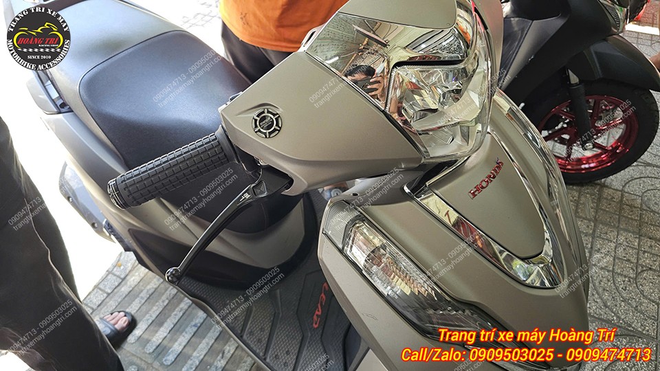 Dễ dàng sử dụng trong điều kiện trời mưa hoặc khi tay ra mồ hôi nhiều