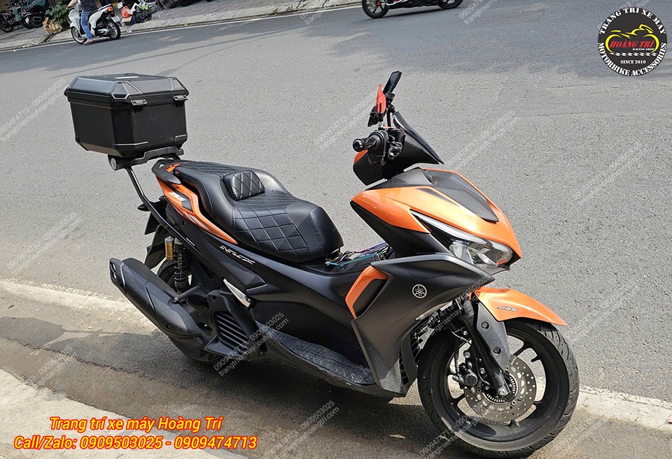 Ba món phụ kiện này khi đi cùng nhau mang lại diện mạo cá tính, khác biệt cho NVX V2