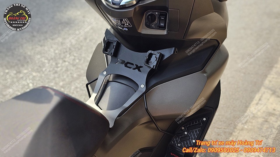 Các chi tiết ốc vít được bắt tỉ mỉ, đảm bảo tính thẩm mỹ cao cho tổng thể xe