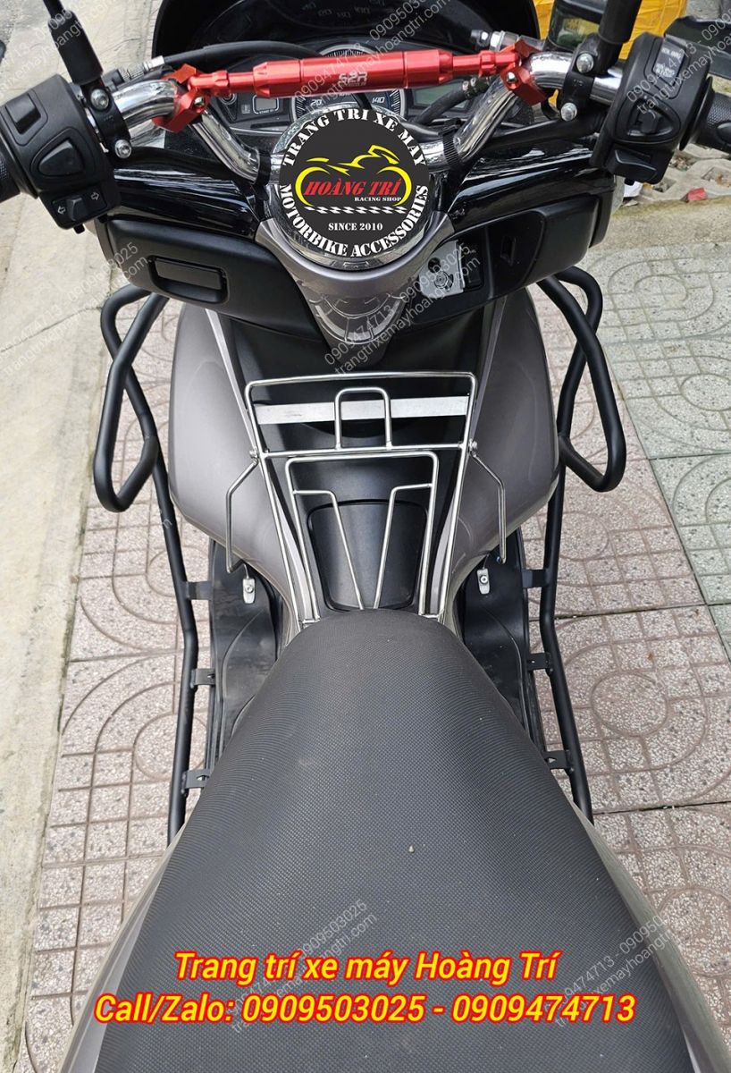 Hai món phụ kiện này được xem là bộ đôi hoàn hảo khi muốn bảo vệ và trang trí cho PCX