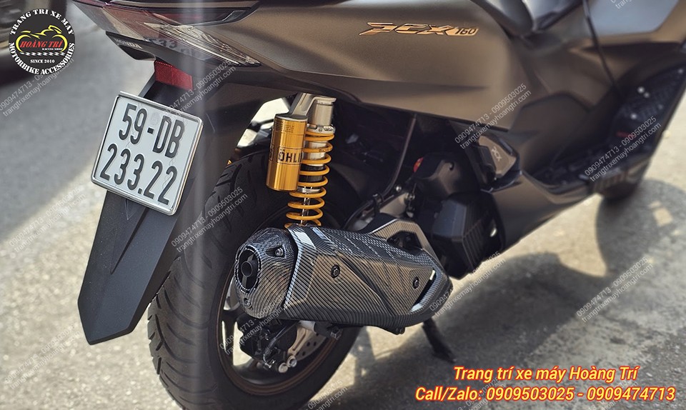 Sắc vàng đặc trưng nổi bật cùng khả năng giảm xóc mượt mà giúp xe vận hành ổn định hơn