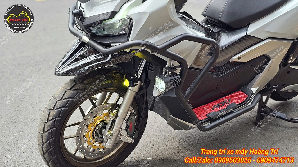 Các món đồ chơi kết hợp hài hòa giúp xe trông mạnh mẽ nhưng không bị quá đà