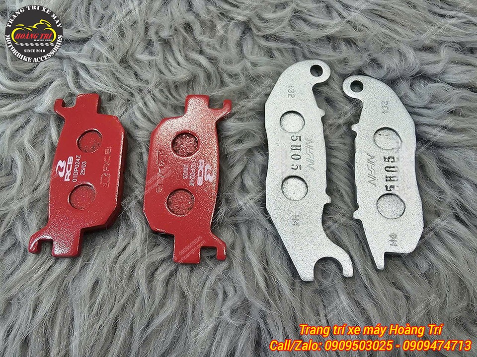 Anh khách lựa chọn nâng cấp trọn bộ bố thắng trước - sau từ hai thương hiệu uy tín