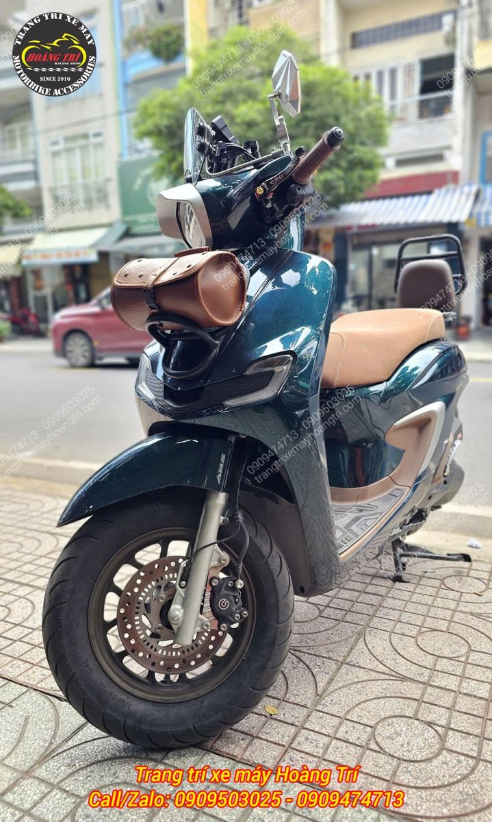 Chi tiết nhỏ này cũng giúp tăng phần sang trọng và thể thao cho chiếc Stylo 160