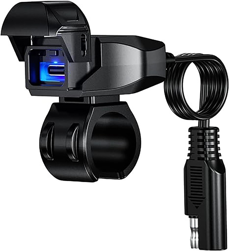 Hình ảnh cận cảnh sạc nhanh Kewig B10 - Phụ kiện sạc điện thoại chuyên dụng cho xe máy