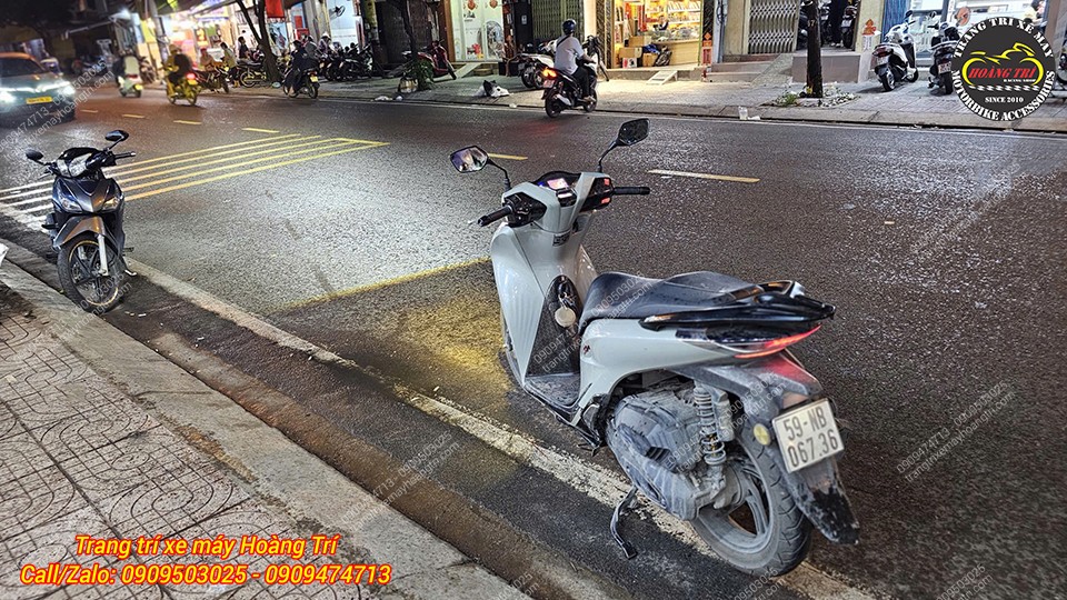 Chế độ pha cho khả năng chiếu xa hơn, phù hợp khi di chuyển tốc độ cao