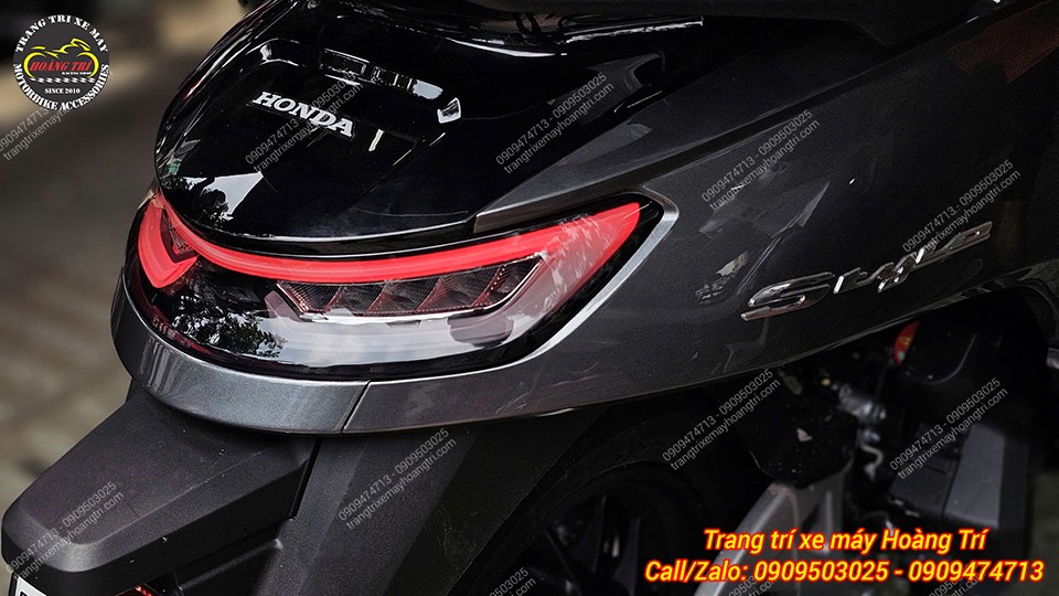 Nhưng nếu muốn ánh sáng mạnh và kiểu dáng tinh tế thì không thể bỏ qua đèn hậu Stylo 160 JPA