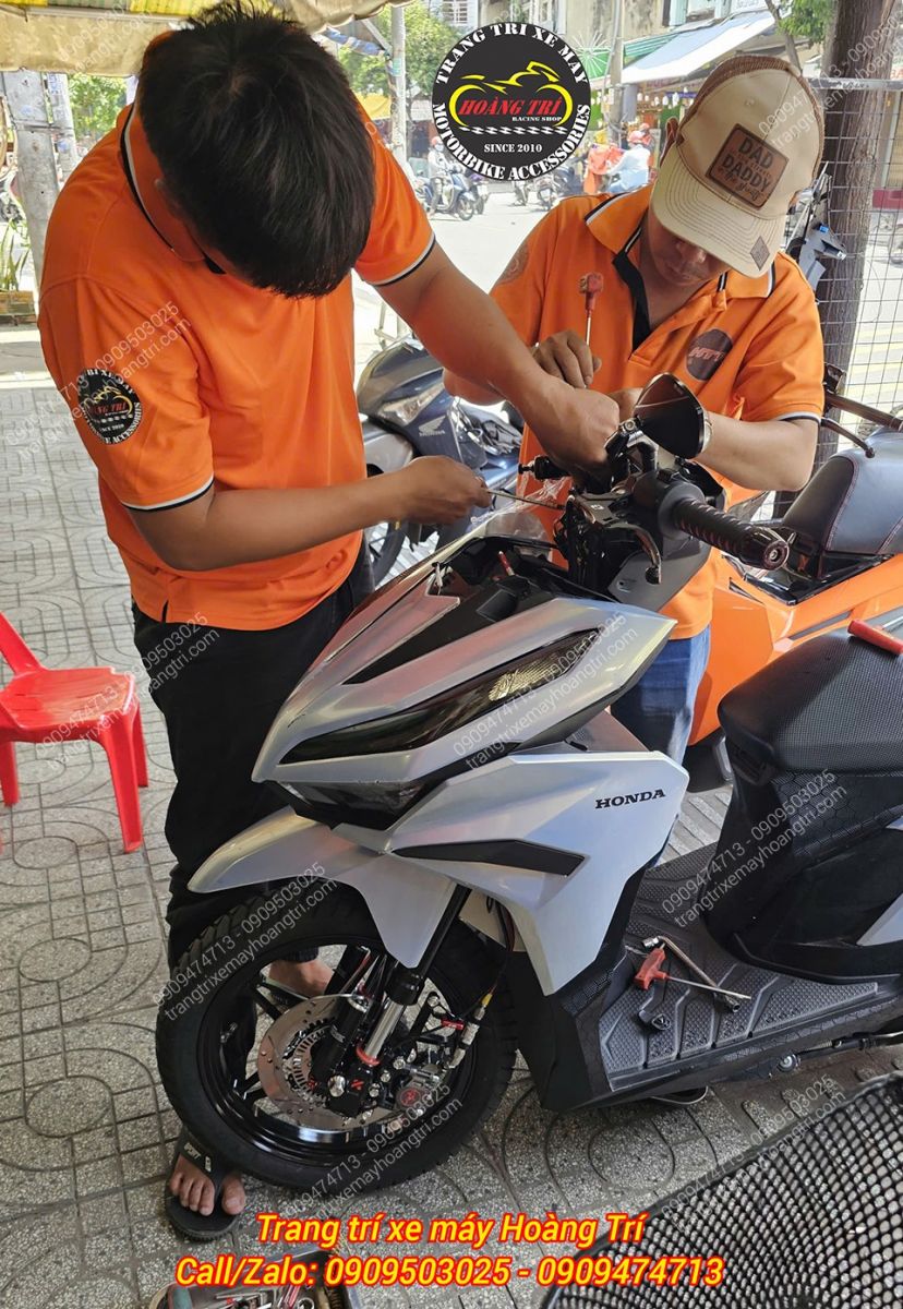 Tay thắng Racing Boy S1 bản dài vừa được lắp cho xe Vario 125 2024