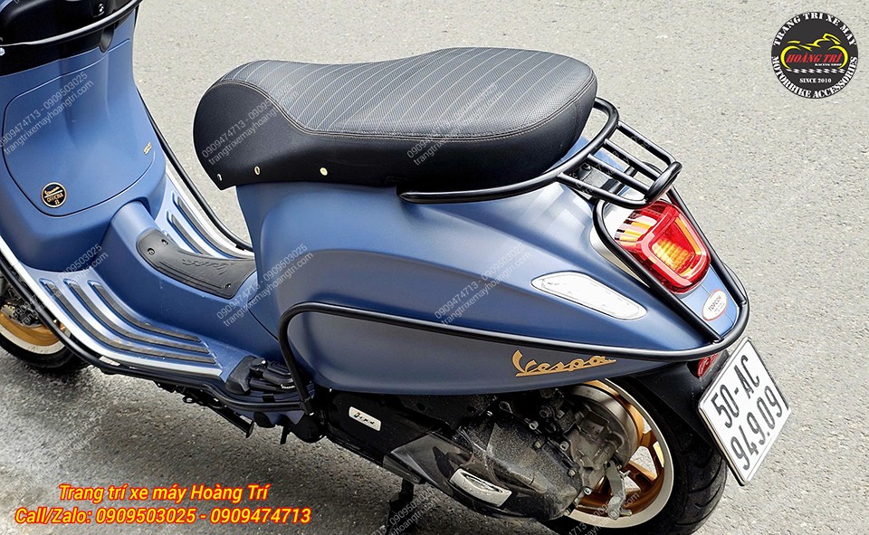 Đường cong mềm mại của bộ khung tạo điểm nhấn thẩm mỹ đầy cuốn hút cho Vespa Sprint