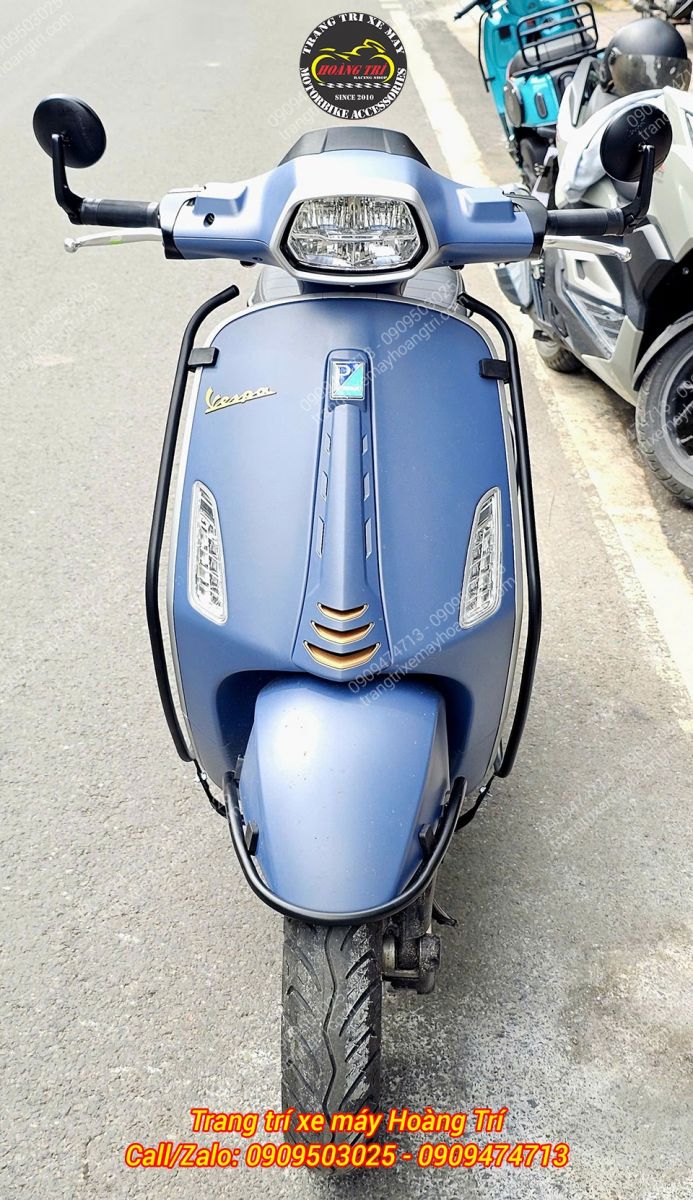 Trang bị bộ khung giúp che chắn tối đa, bảo vệ toàn diện cho Vespa Sprint khi di chuyển
