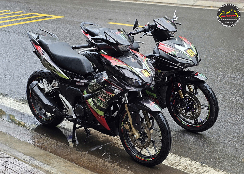 Nhìn ở phần đầu, cả hai xe gần như giống hệt nhau sau khi Winner X thay đầu đèn Exciter 155