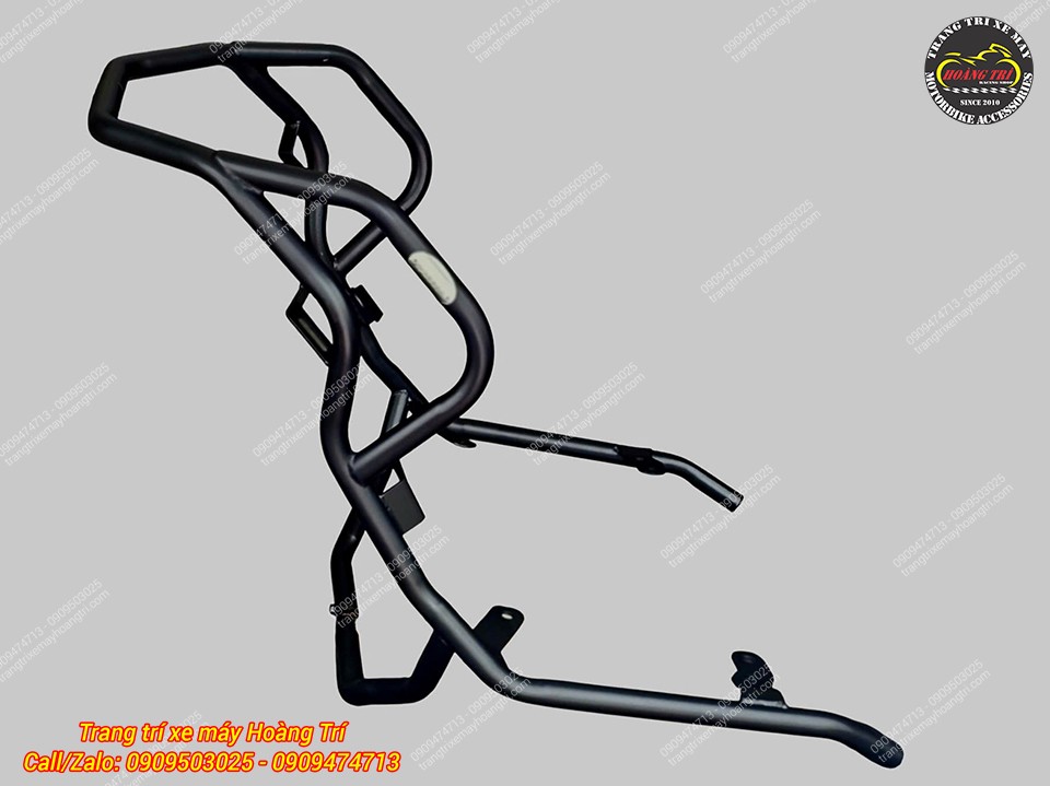 Thiết kế tối ưu với pát gắn đèn trợ sáng tích hợp, tiết kiệm thời gian và công sức khi lắp đặt