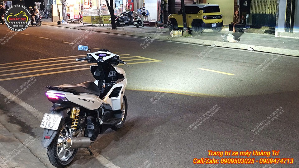 Chế độ cos và pha cực sáng, bám đường tốt - Giải pháp tăng sáng hiệu quả cho Airblade