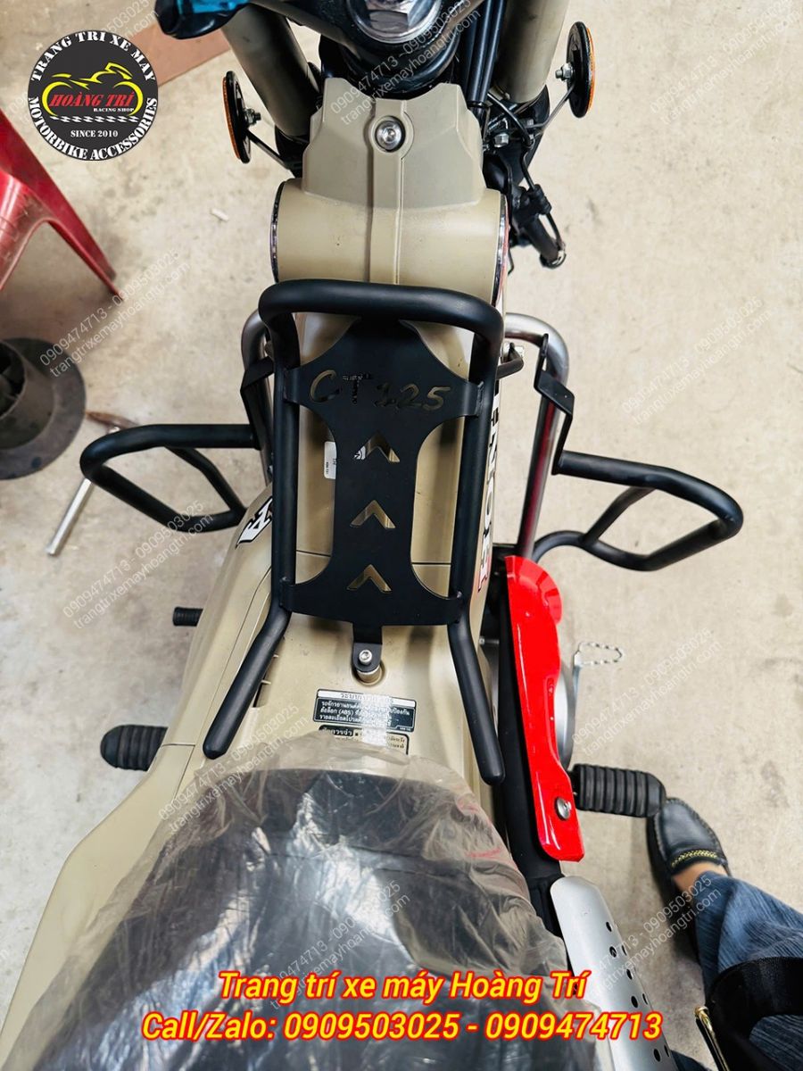 Baga giữa KTC CT 125 được lắp hoàn thiện, vừa vặn theo khung xe, tăng tiện ích sử dụng