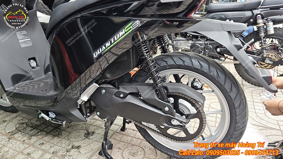 Chiếc Datbike Quantum vừa ghé shop với mong muốn nâng cấp che sên LBS cho xe