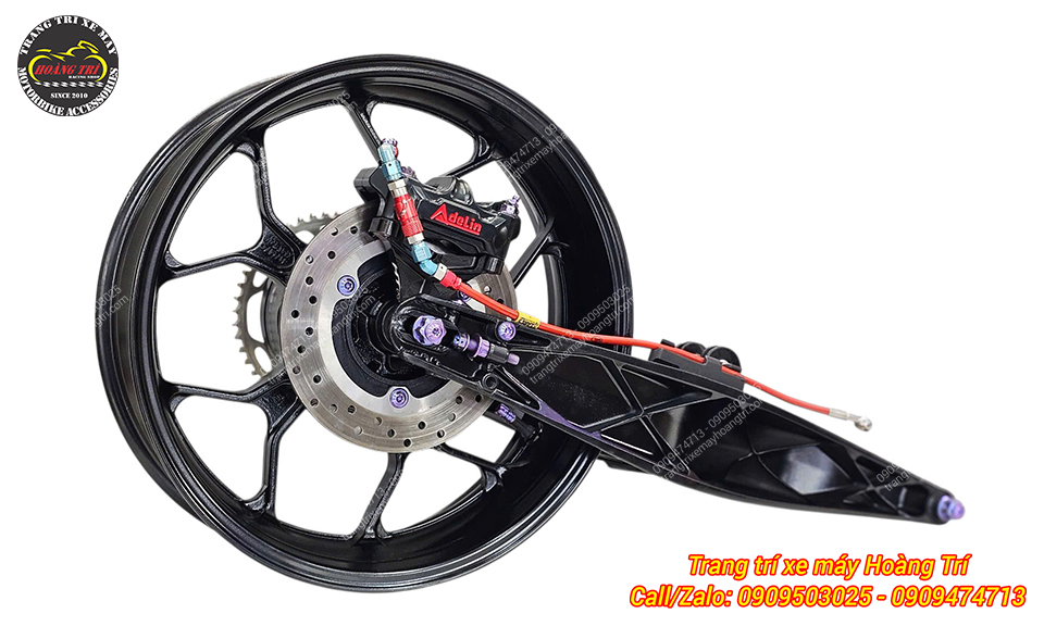 Heo dầu Adelin kết hợp dây dầu đầu bấm Earls là lựa chọn hoàn hảo cho xe