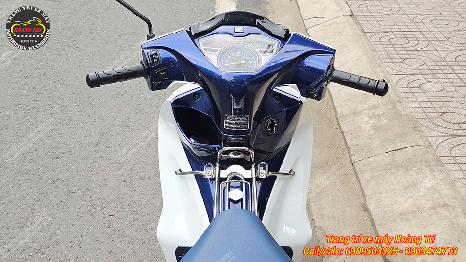 Sử dụng chất liệu inox 10 ly cứng cáp, chịu lực tốt và chống trầy xước hiệu quả