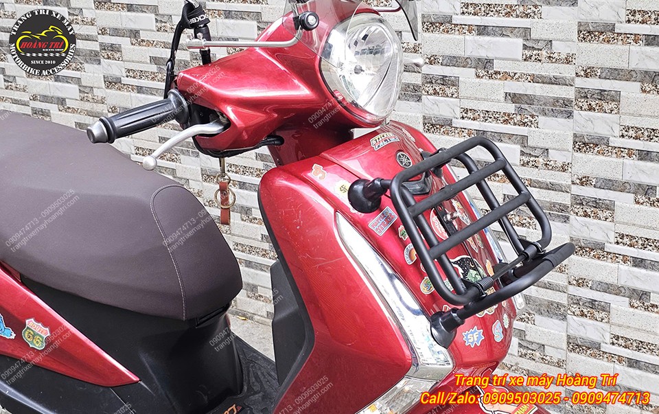 Khung thép dày dặn mang cảm giác chắc chắn và bền bỉ theo thời gian