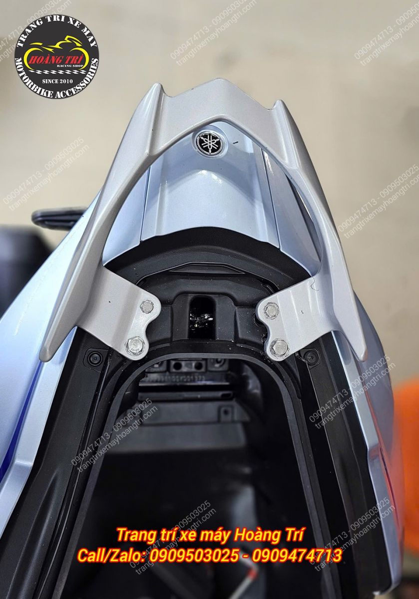 Do cần độ chế nên sản phẩm yêu cầu thời gian thi công lâu hơn bình thường