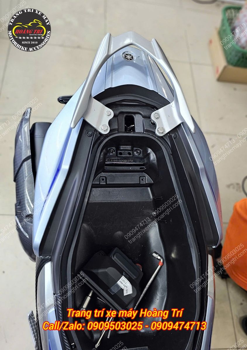 Sau khi hoàn thiện, phần cản sau vẫn đảm bảo độ chắc chắn và an toàn tuyệt đối cho xe NVX V3