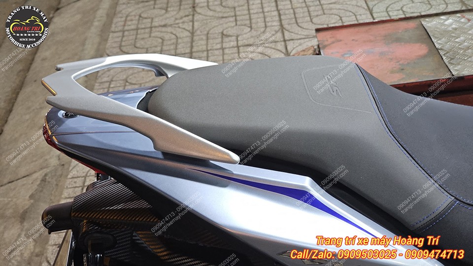 Thiết kế không làm ảnh hưởng đến việc đóng mở yên xe NVX V3