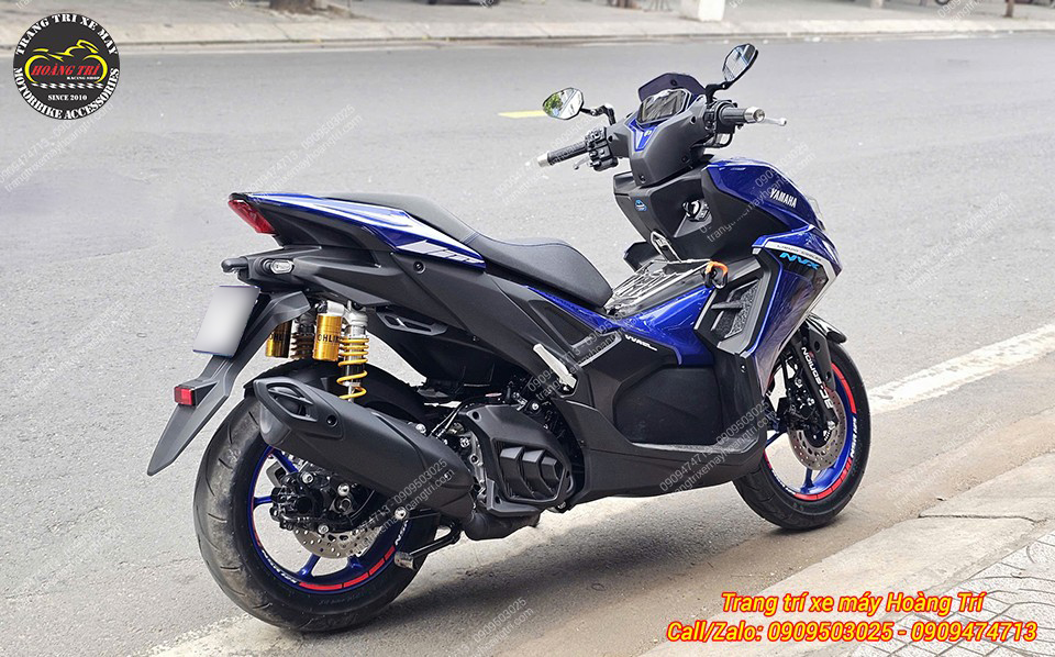 NVX V3 với ốp pô zin với màu sắc đơn điệu không quá nổi bật