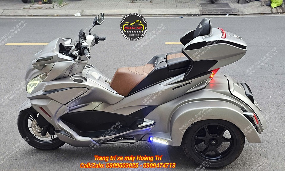 Ngắm nhìn lại siêu phẩm Honda PCX 3 bánh với full body kit Goldwing tại Hoàng Trí Shop