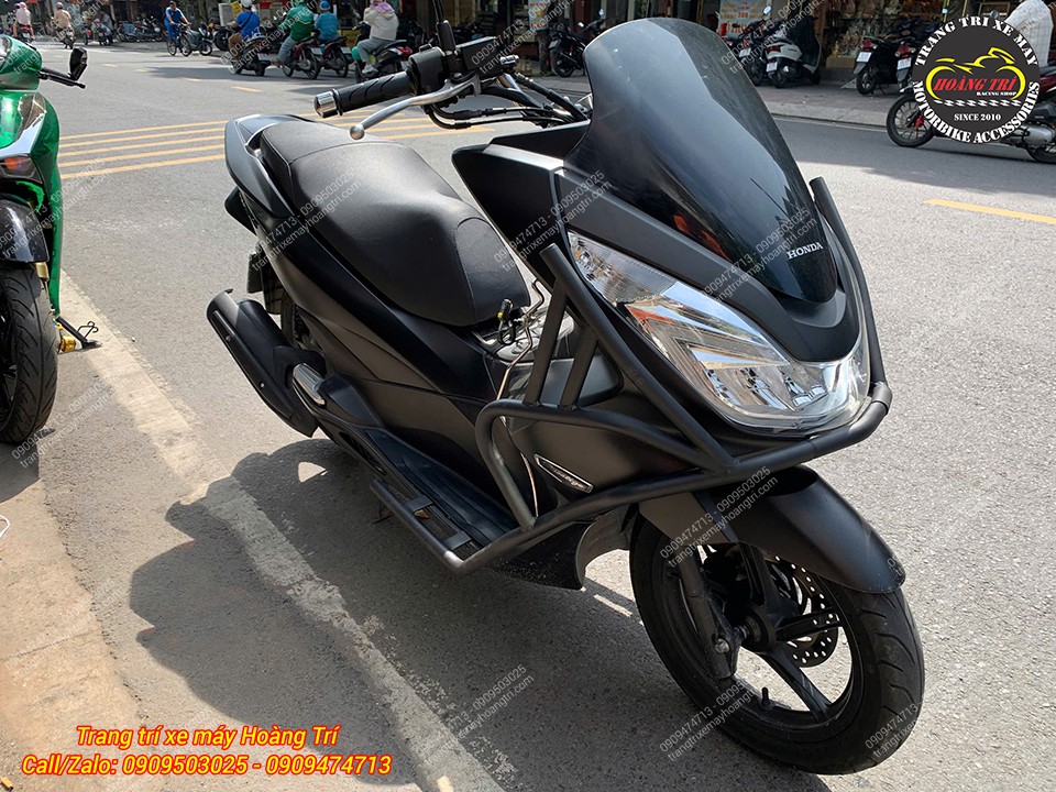Tổng quan chiếc PCX sau khi trang bị khung chống đổ HTR, vừa tăng độ an toàn vừa làm xe trông vạm vỡ hơn