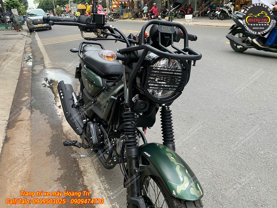 Tổng thể phần đầu xe với 2 phụ kiện mang đến diện mạo mới mẻ