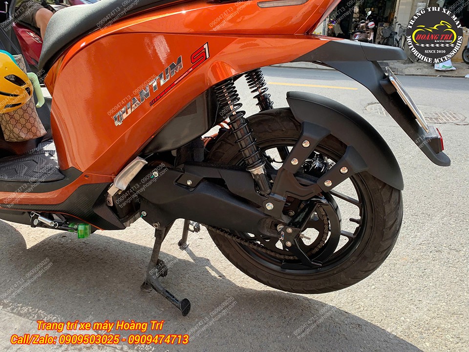 Datbike Quantum sau khi lắp chắn bùn 4 chân, tổng thể gọn gàng, cứng cáp và thẩm mỹ hơn