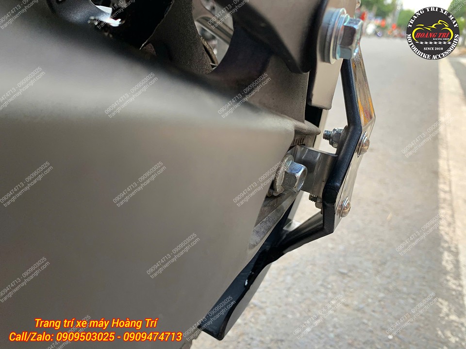 Cận cảnh pát che sên lắp chuẩn, cố định chắc chắn và che chắn sên xe