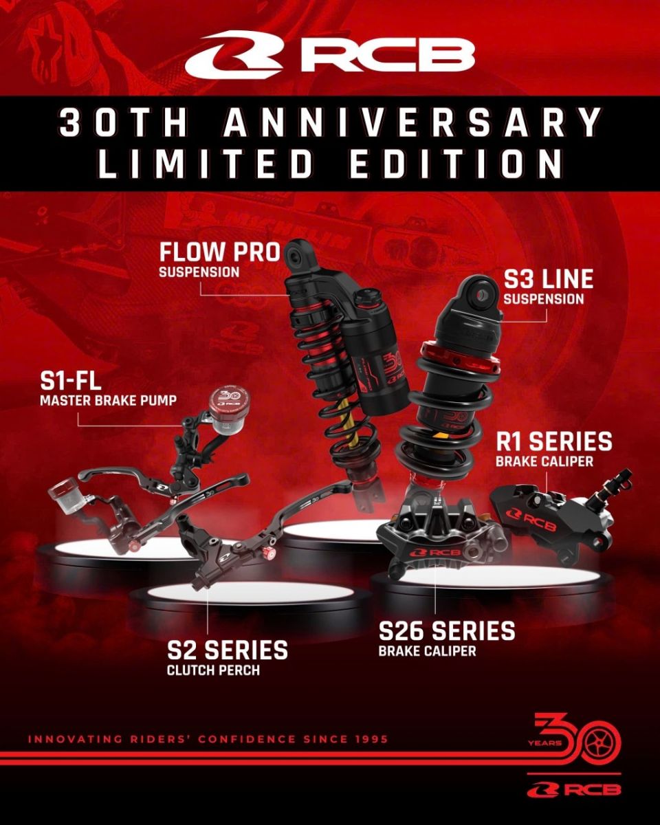 Các phụ kiện trong phiên bản 30 năm RCB (Riêng heo dầu 4 piston R1 không có tại VN)