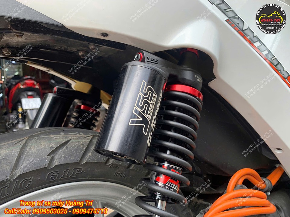 Cận cảnh phuộc bình dầu YSS G-Sport trên Quantum S2, hoàn thiện sắc nét và hoạt động êm ái khi di chuyển