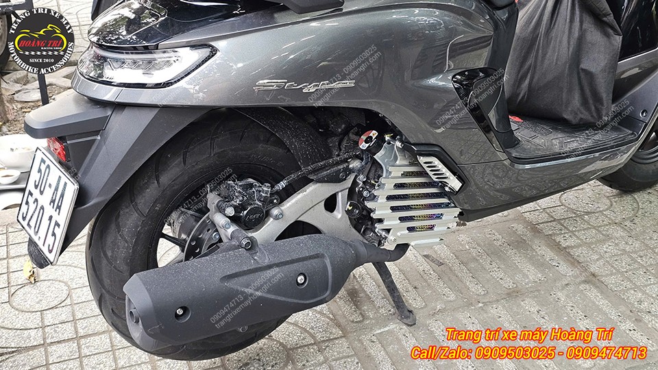 Anh em có thể kết hợp thêm pô xe máy để nâng tầm trải nghiệm và phong cách cho xế cưng của mình