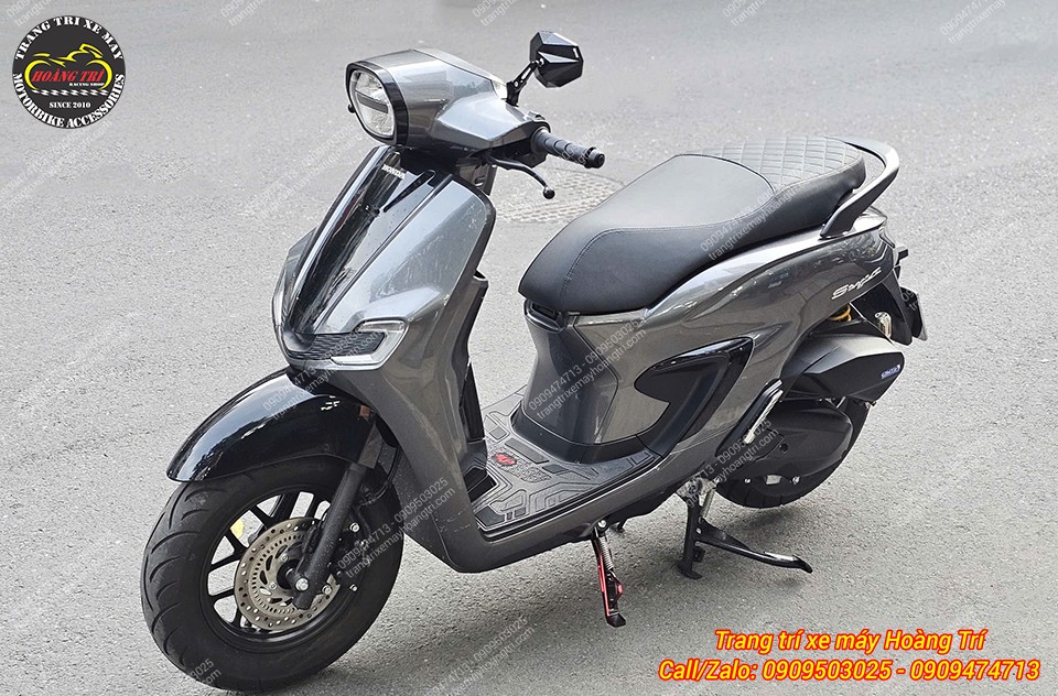 Một món phụ kiện nhỏ gọn nhưng góp phần tôn dáng và hoàn thiện phong cách cho Stylo 160