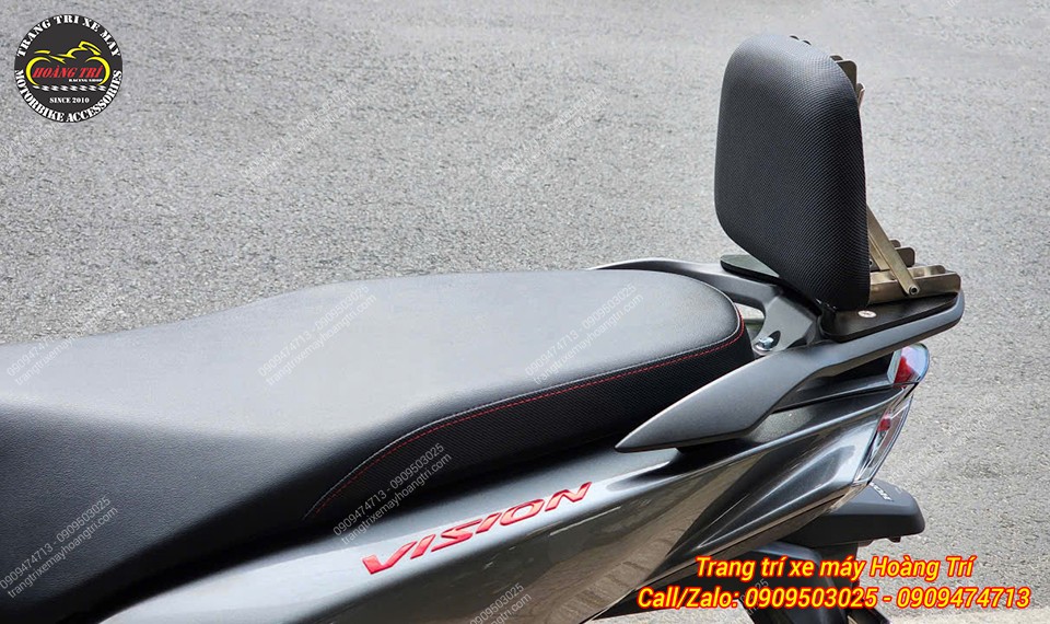 Baga tựa lưng hai chiều cho Vision đã được gắn hoàn chỉnh lên xe