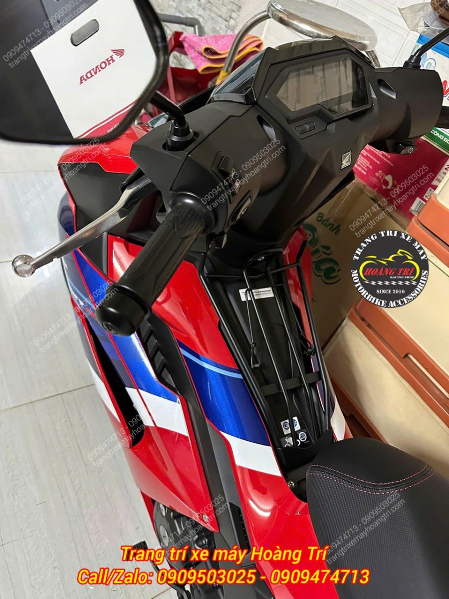 Anh khách ở xa mua về tự gắn và đã gửi hình phản hồi lại cho shop