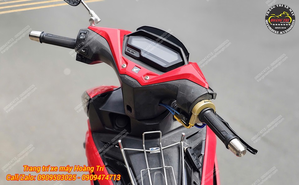 Đồng thời mang lại điểm nhấn thể thao và nổi bật cho tay lái xe Winner X