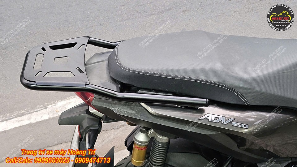 Baga sau HTR MV lắp thực tế trên ADV 150, ôm sát đuôi xe và kéo dài phần gắn thùng