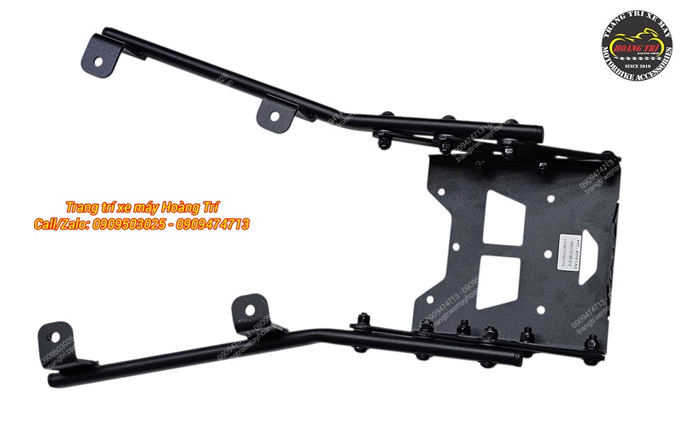 Góc chụp bên dưới của baga trượt Givi ADV 160, các vị trí bắt ốc phù hợp với xe, chắc chắn và an toàn