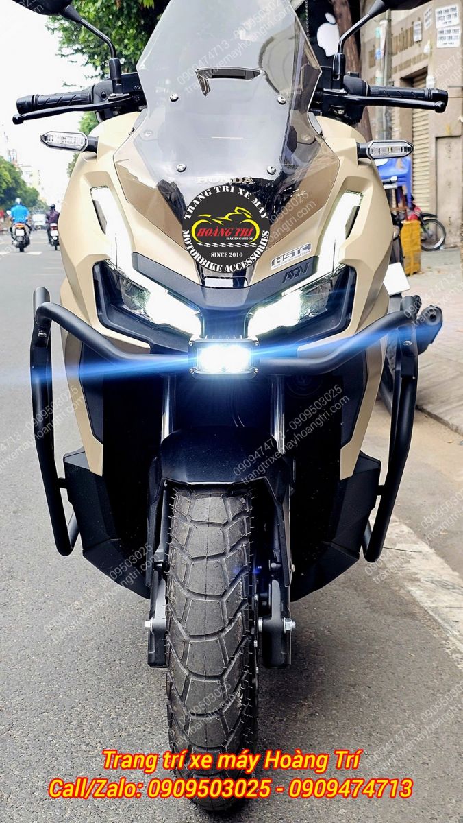 Anh em có thể lựa chọn nhiều dòng đèn để lắp trên khung bảo vệ ADV 160