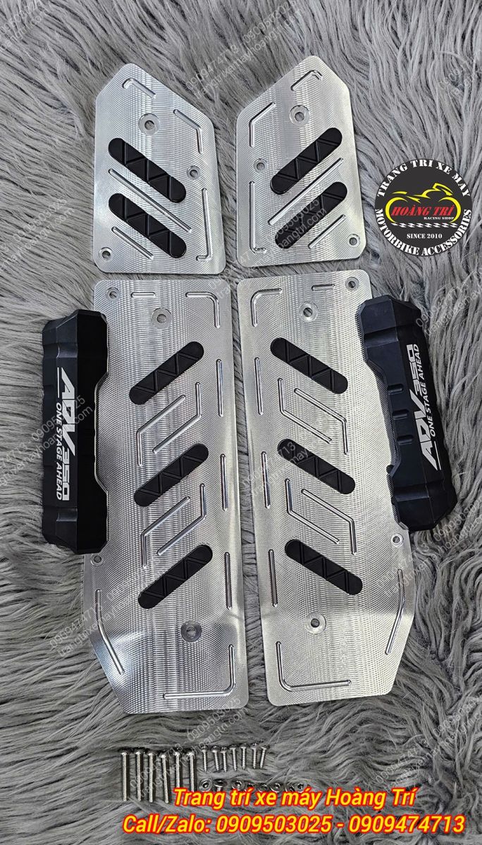 Bộ thảm để chân ADV 350 nhôm CNC bạc, thiết kế chống trượt, kèm chi tiết chống đổ màu đen