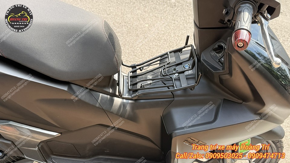 Baga giữa Airblade 2026 sơn đen, phù hợp cho những ai thích phong cách tối giản