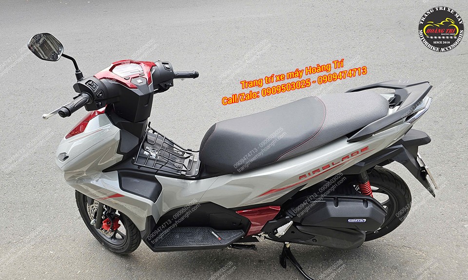 Tổng thể xe Airblade 2026 sau khi được nâng cấp món phụ kiện cần thiết