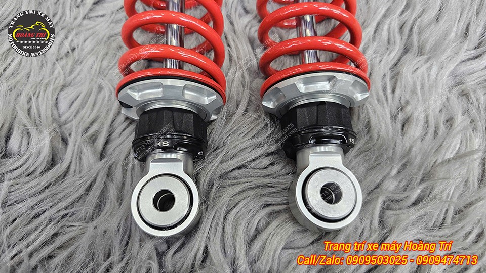 Cận cảnh chân phuộc YSS G-Top với lò xo đỏ, gia công chắc chắn, hoàn thiện sắc nét