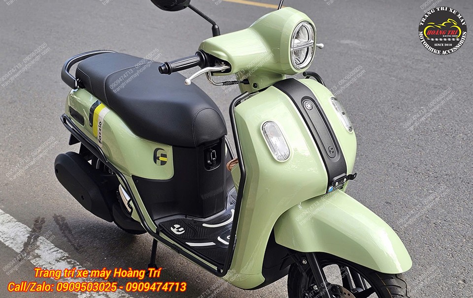 Xe Fazzio 125 màu xanh rêu được lắp khung bảo vệ màu đen, tạo nên khung viền độc đáo